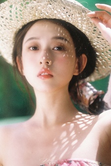 女士私密高级会所按摩精油